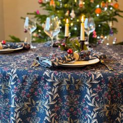 Luxury Christmas Heavy Linen-Like Tablecloth - Christmas Ivy Navy & Gold - Available in 9 Sizes