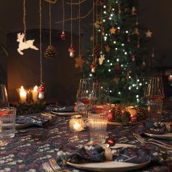 Luxury Christmas Linen-Like Tablecloth - Robin & Berries Navy - Available in 9 Sizes